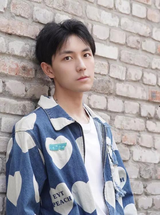 吃瓜网红头像图片男生版