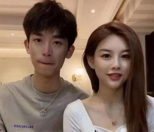 农村男网红出轨吃瓜,揭秘网络红人的道德困境