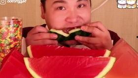 网红吃瓜劲爆表情包图片,笑料百出，揭秘娱乐圈幕后风云