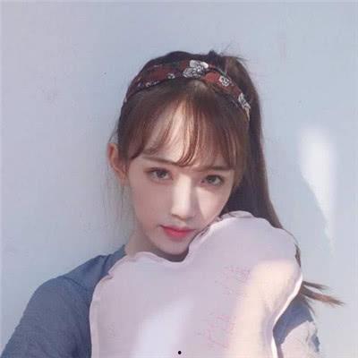 吃瓜女网红头像图片真人